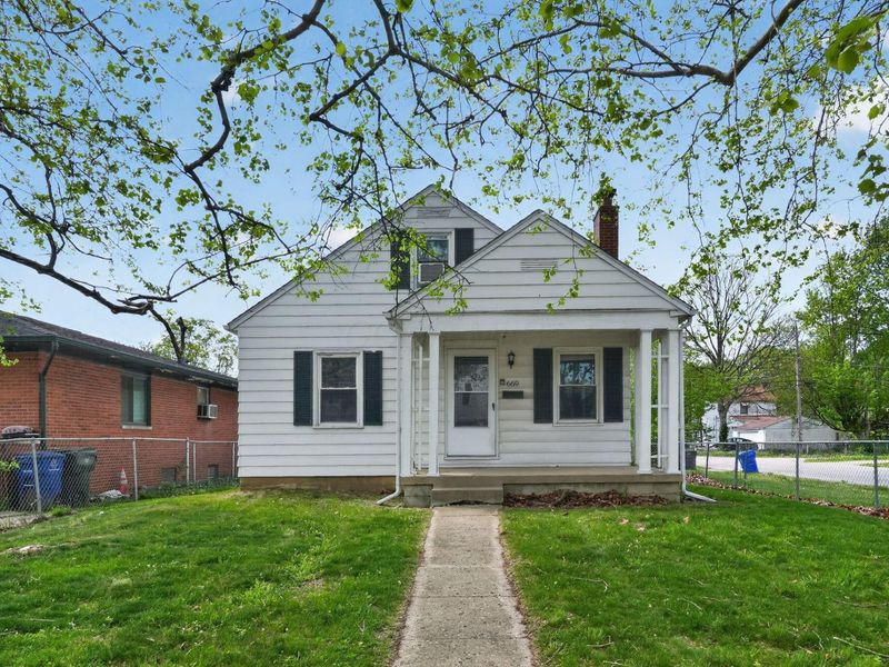669 S Hampton Road , Columbus, OH 43213 Photo 2