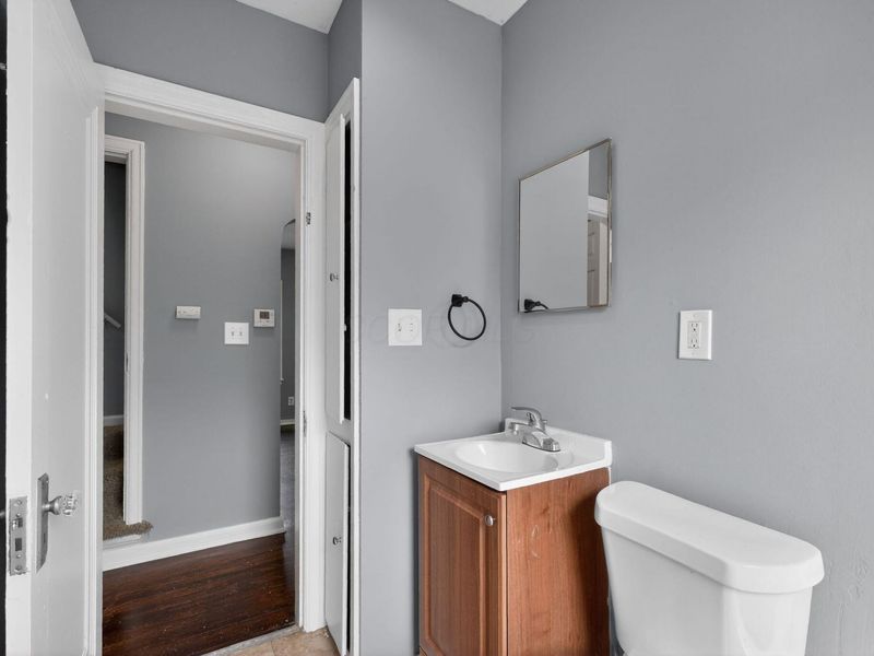 669 S Hampton Road , Columbus, OH 43213 Photo 21