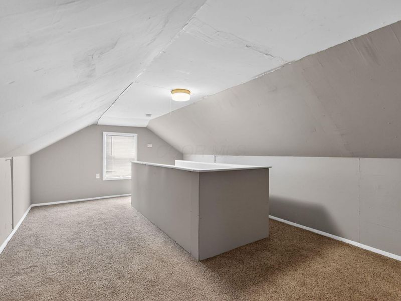 669 S Hampton Road , Columbus, OH 43213 Photo 22