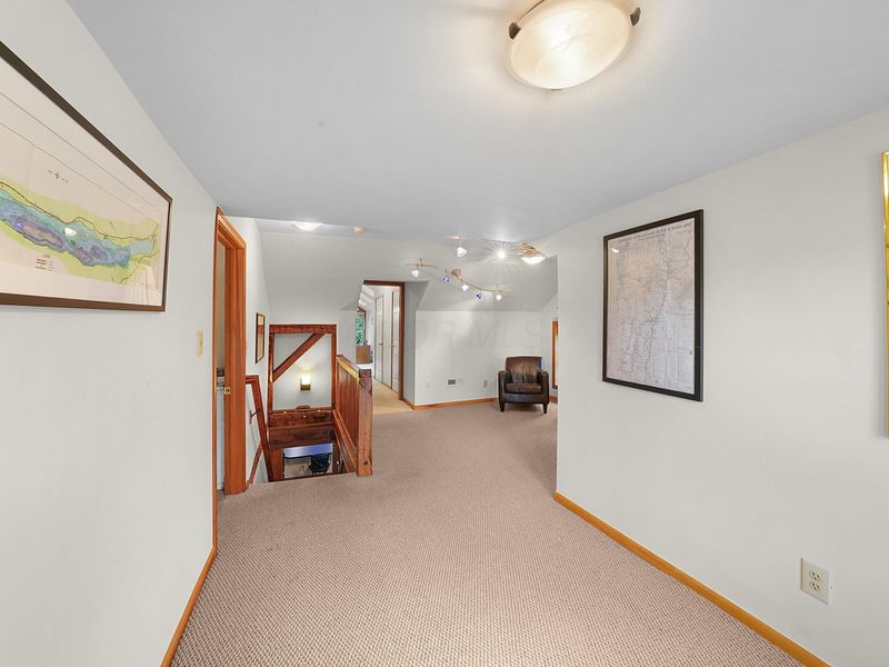 7770 Bale Kenyon Road, Lewis Center, OH 43035 Photo 24