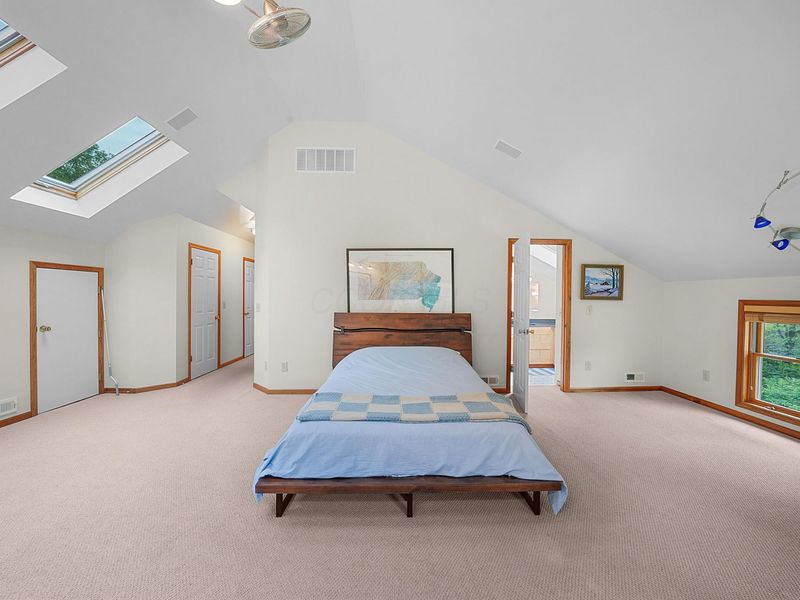 7770 Bale Kenyon Road, Lewis Center, OH 43035 Photo 32
