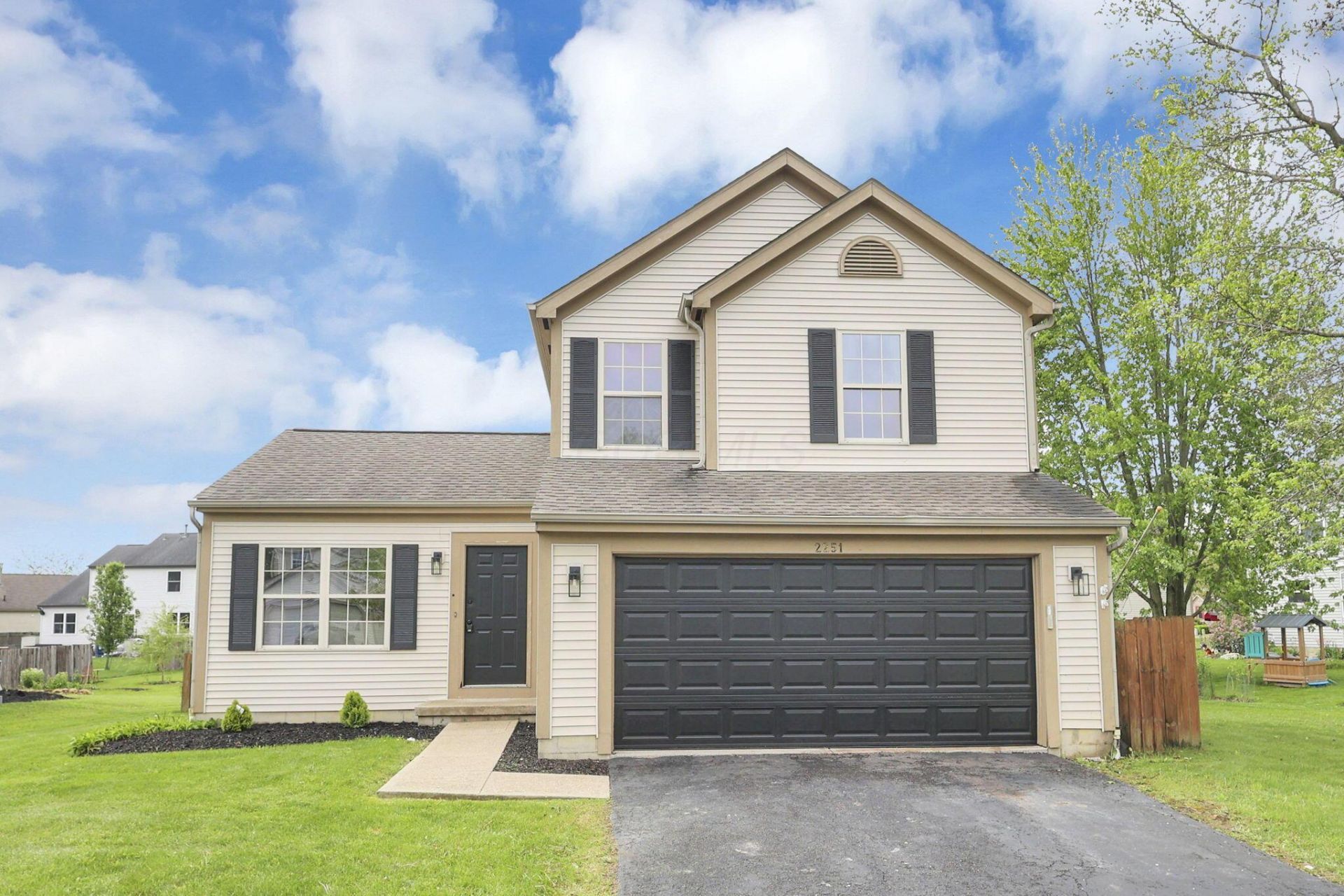 2251 Farmland Drive , Delaware, OH 43015 Main Photo