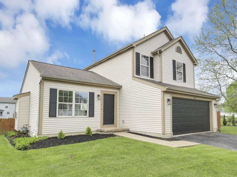 2251 Farmland Drive, Delaware, OH 43015 Photo 2