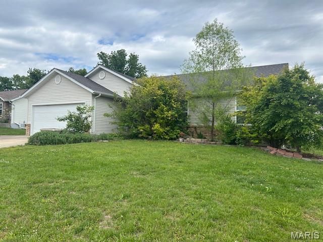 80 Treasure Island Drive, Troy, MO 63379 Main Photo