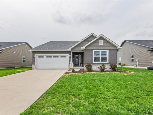811 Topaz Court, Mascoutah, IL 62258