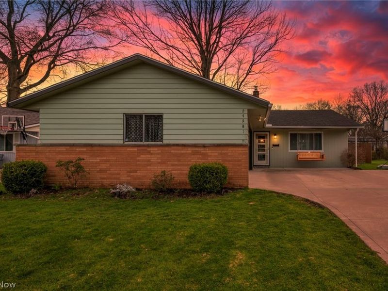 24281 Lebern Drive , North Olmsted, OH 44070 Photo 1