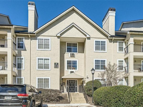 3655 Habersham Road NE, Unit 227, Atlanta, GA 30305