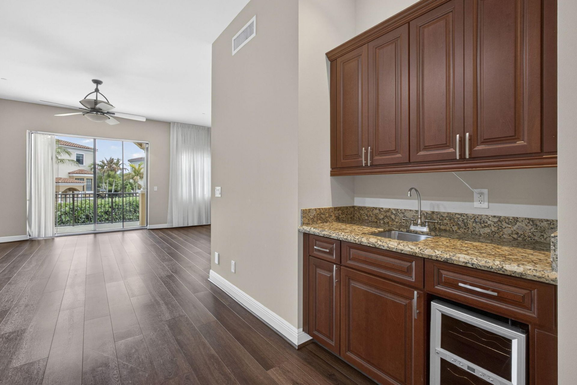 803 Del Sol Circle, Unit 803, Tequesta, FL 33469 Photo