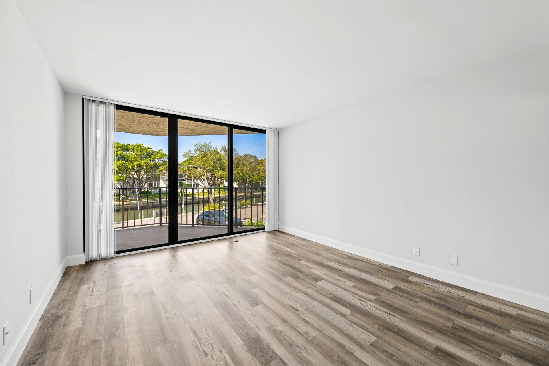 799 Jeffery Street, Unit 202, Boca Raton, FL 33487 Photo