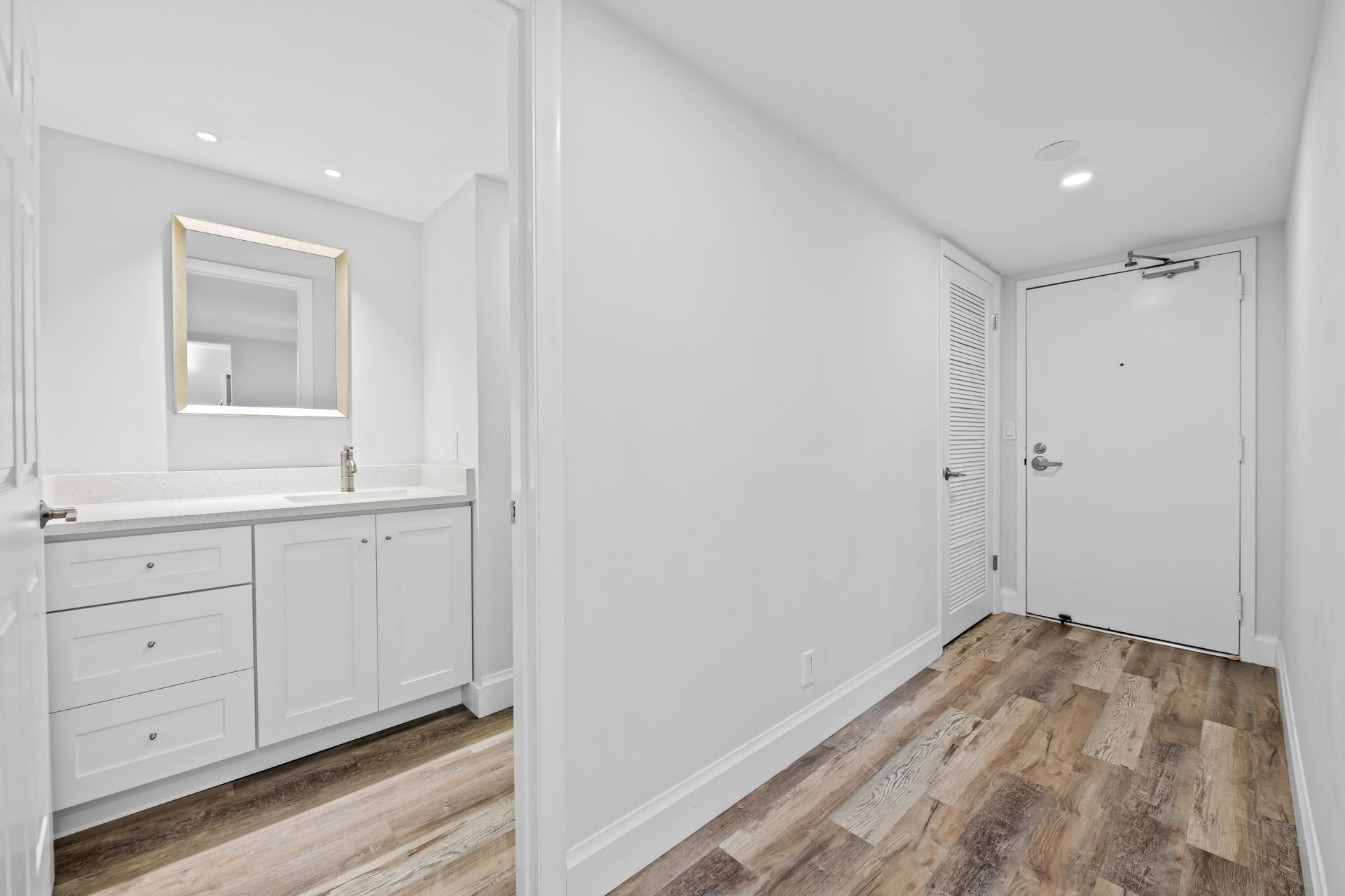 799 Jeffery Street, Unit 202, Boca Raton, FL 33487 Photo