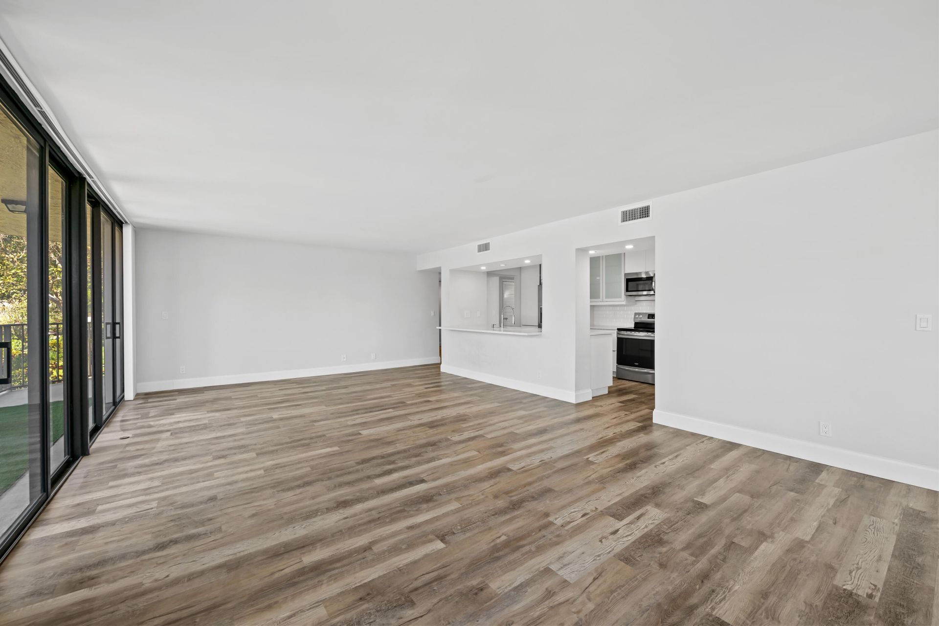 799 Jeffery Street, Unit 202, Boca Raton, FL 33487 Photo