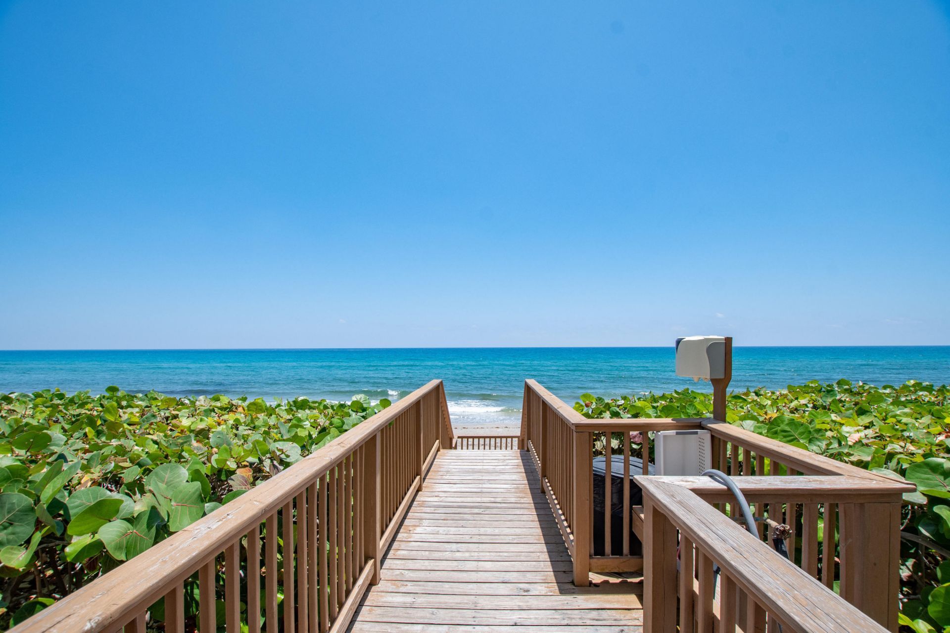 3560 S Ocean Boulevard, Unit 301, South Palm Beach, FL 33480 Photo