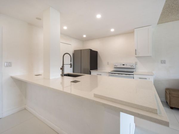 900 NE 18th Avenue, Unit 408, Fort Lauderdale, FL 33304