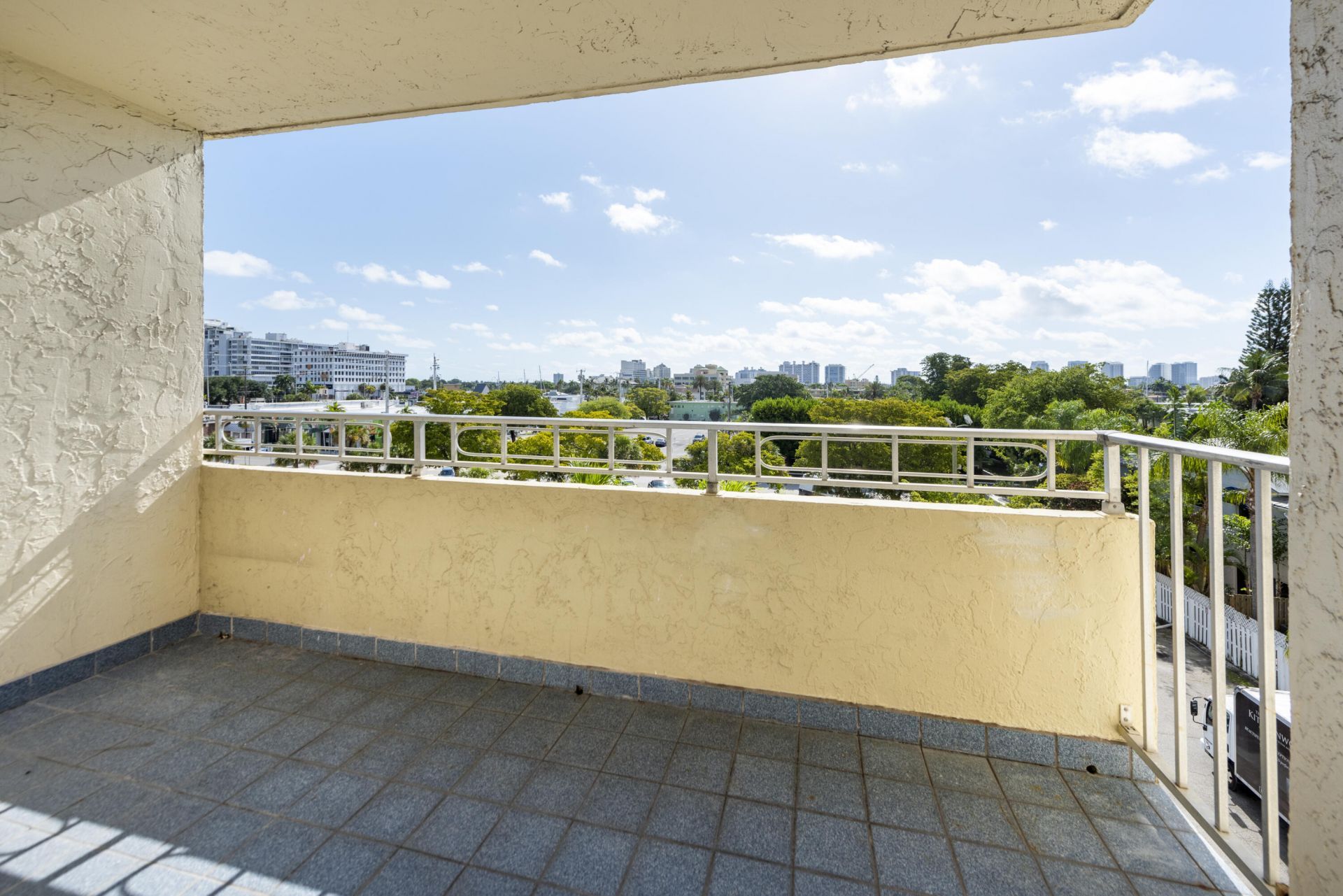 900 NE 18th Avenue, Unit 408, Fort Lauderdale, FL 33304 Photo