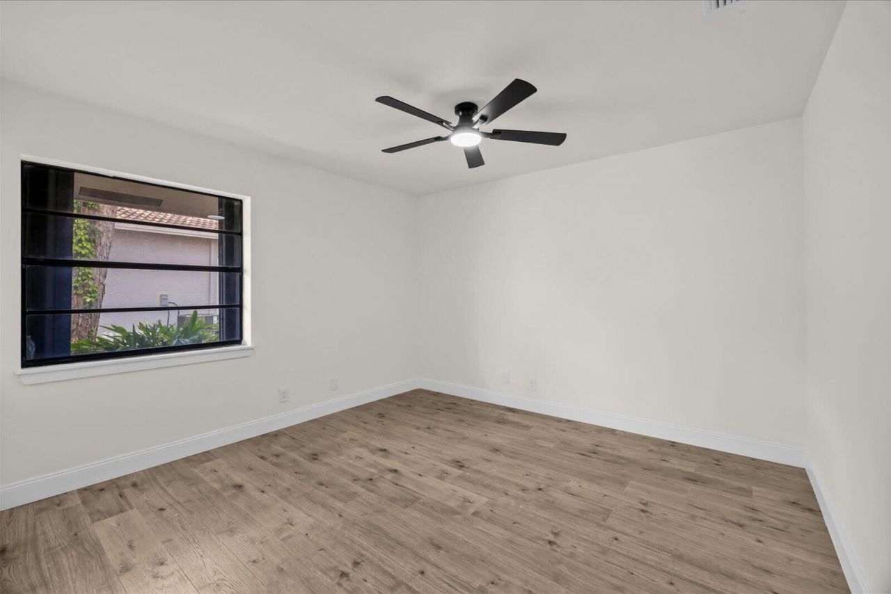 21143 N Escondido Way Way N, Boca Raton, FL 33433 Photo