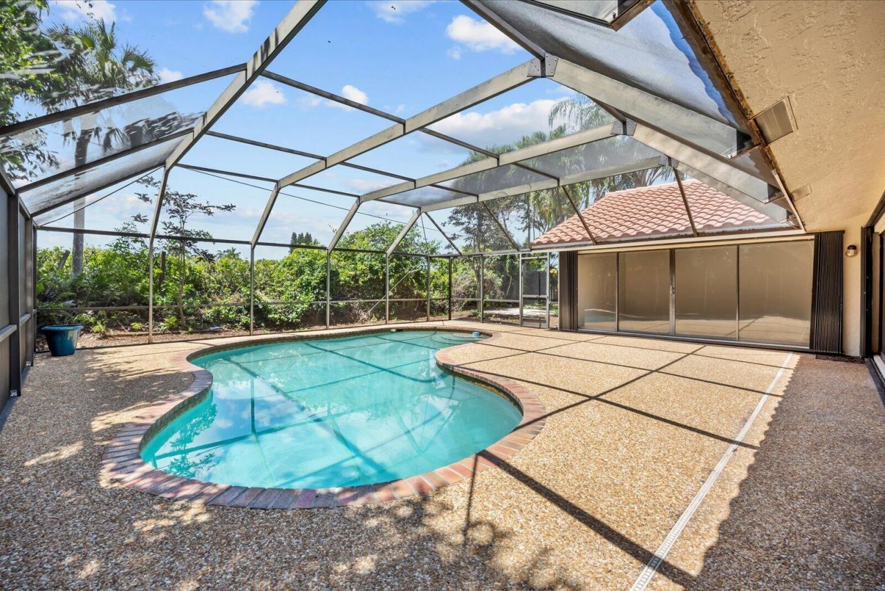 21143 N Escondido Way Way N, Boca Raton, FL 33433 Photo