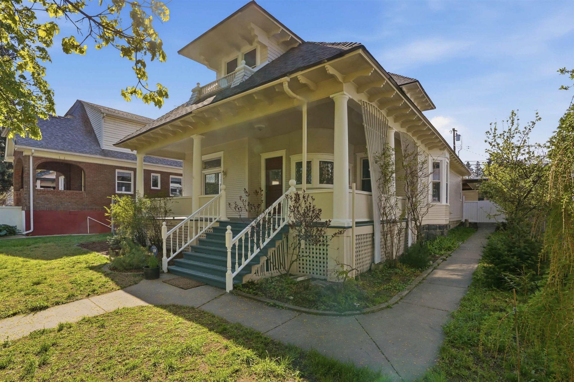 1613 W 11th Ave, Spokane, WA 99204 Main Photo