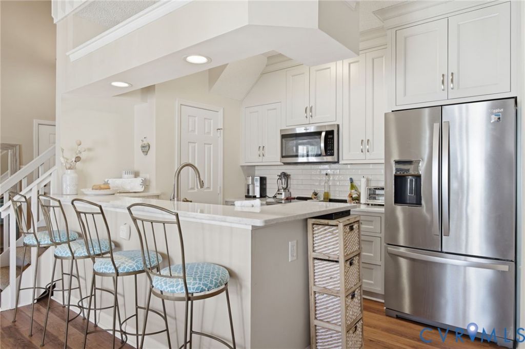 2312 Beach Haven Drive, Unit 302, Virginia Beach, VA 23451 Main Photo