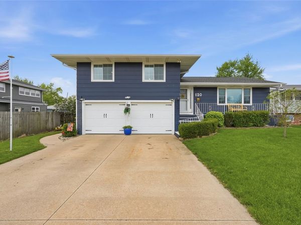 120 28th Street, Marion, IA 52302