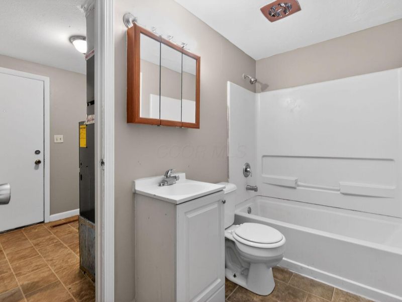 3687 Panama Drive , Westerville, OH 43081 Photo 20