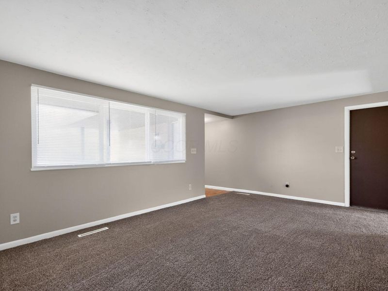 3687 Panama Drive , Westerville, OH 43081 Photo 9