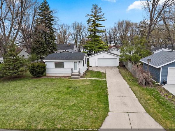 530 MORRIS AVENUE, Ashwaubenon, WI 54304
