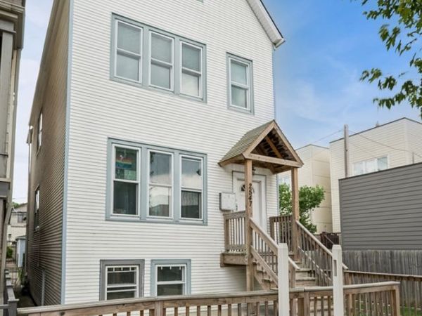2547 W Homer Street , Chicago, IL 60647