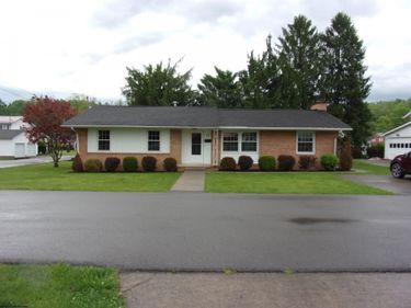 10 Myrna Street, Buckhannon, WV 26201
