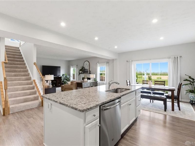 977 Cedar Grove Drive, Tipp City, OH 45371 Photo 12