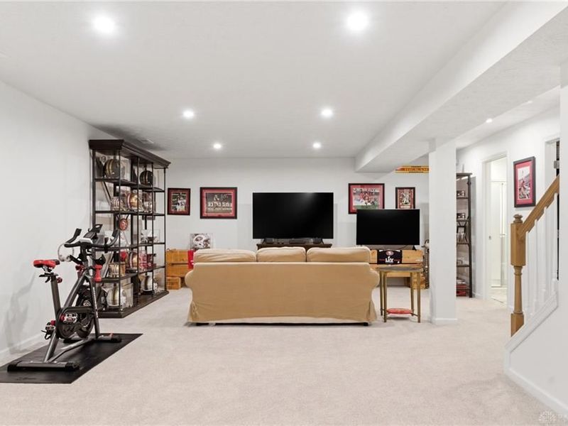 977 Cedar Grove Drive, Tipp City, OH 45371 Photo 42