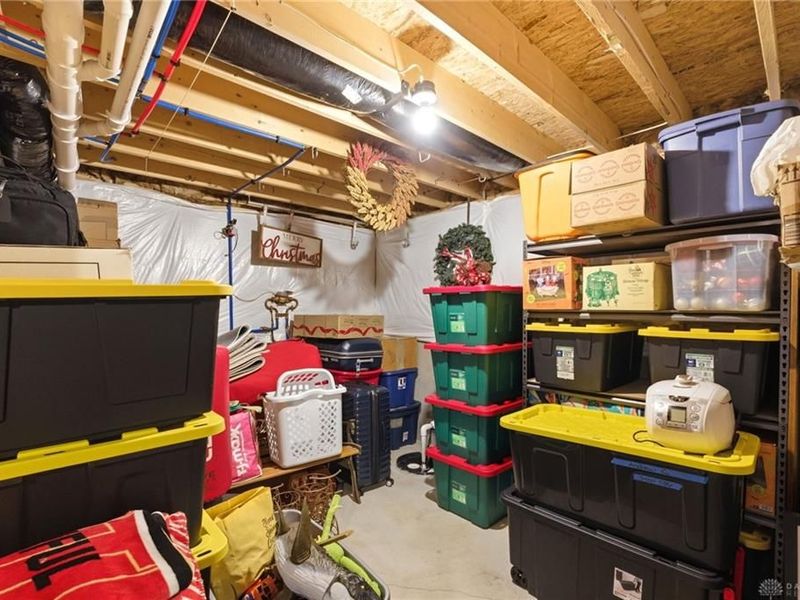 977 Cedar Grove Drive, Tipp City, OH 45371 Photo 46