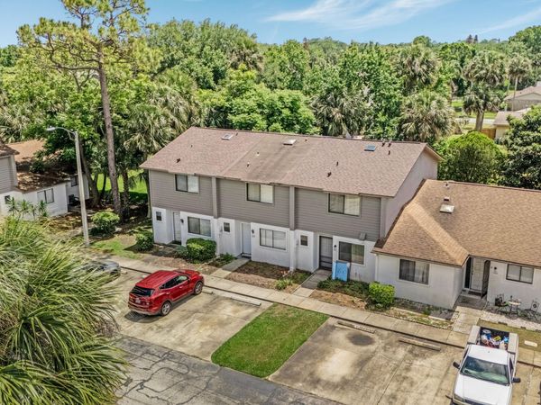 188 W Sandalwood Court, Daytona Beach, FL 32119