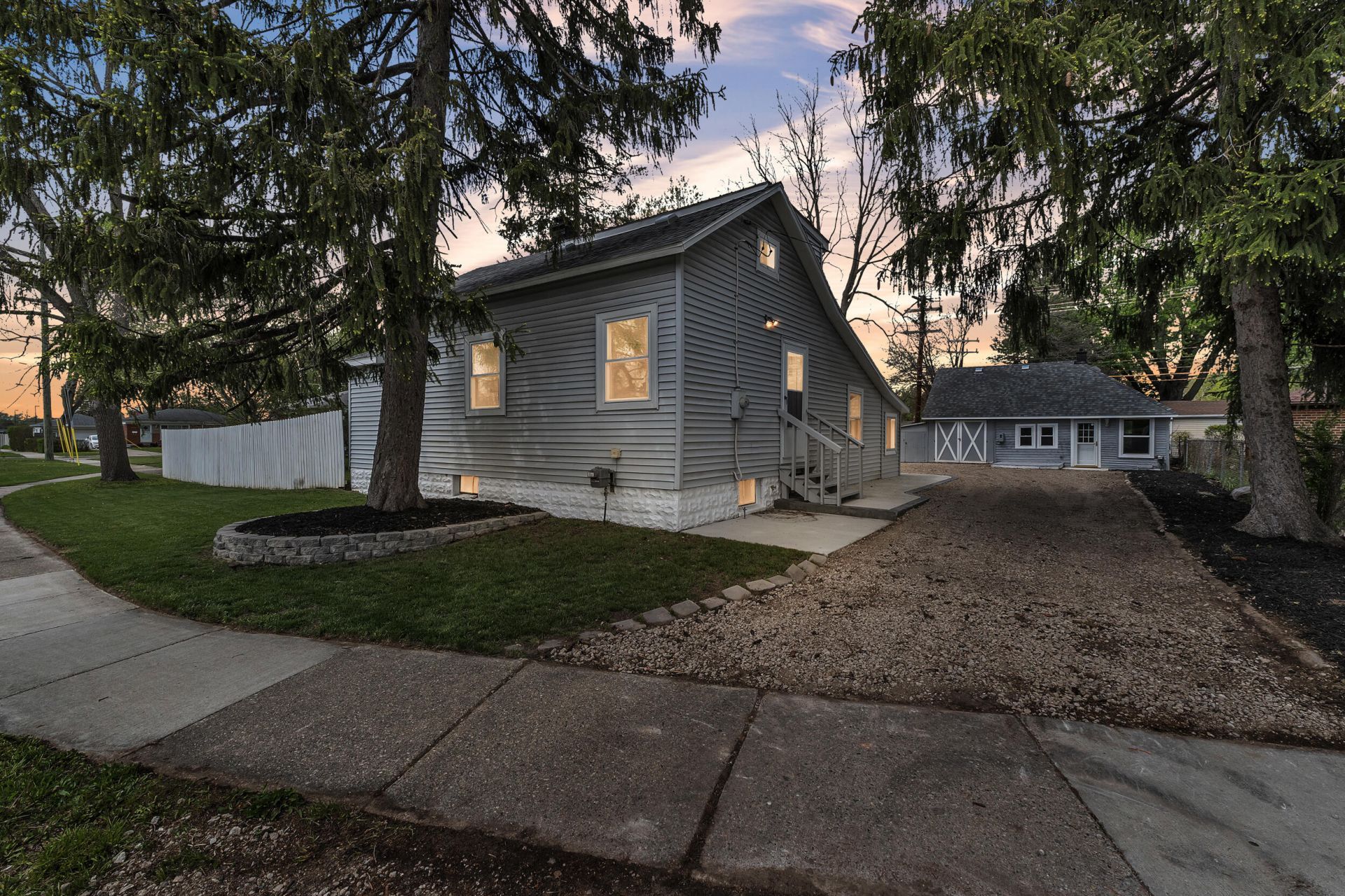 30280 Joy Road, Livonia, MI 48150 Main Photo