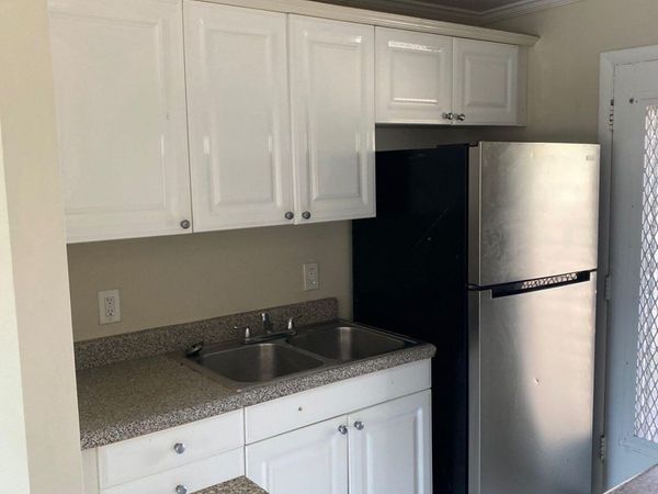 1450 E Sample Road, Unit 211, Pompano Beach, FL 33064