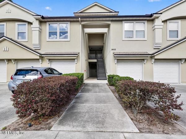 9400 UNDERWING Way, Unit 8, Jacksonville, FL 32257