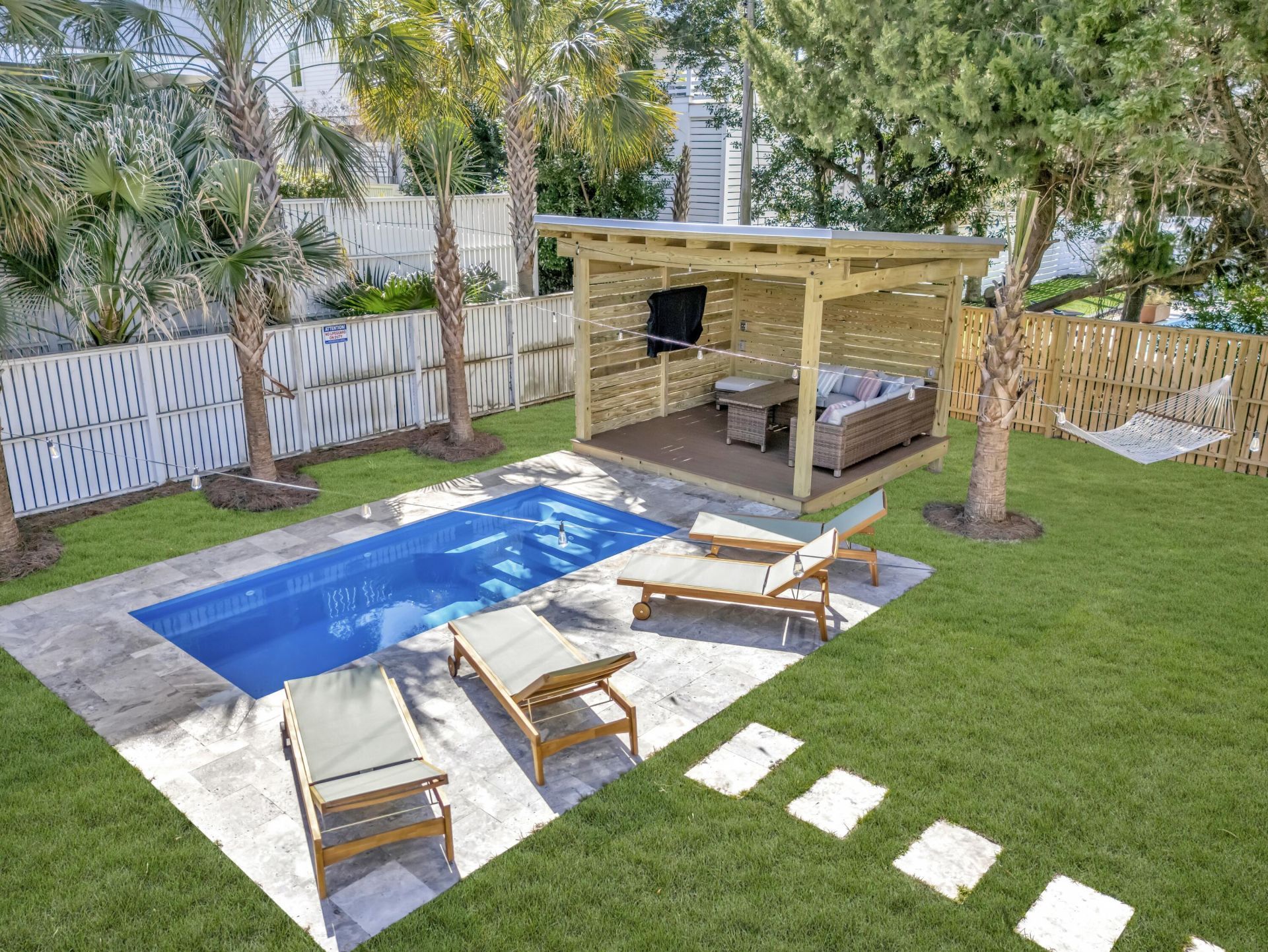312 Palm Boulevard Photo 8
