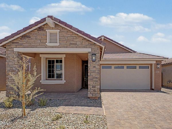 8037 W GRANADA Road, Phoenix, AZ 85035