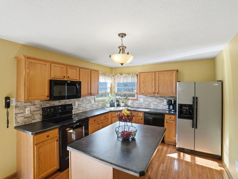 277 Rainswept Drive, Galloway, OH 43119 Photo 14