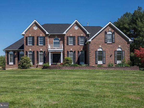 606 MCELWEE ROAD, MOORESTOWN, NJ 08057