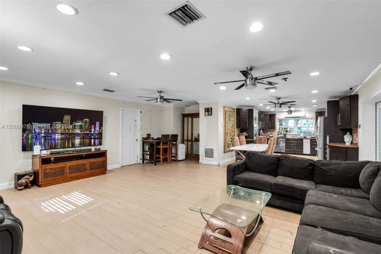 4351 SW 25th St , Fort Lauderdale, FL 33317 Photo