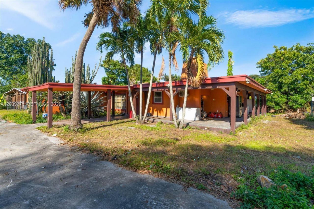 4351 SW 25th St , Fort Lauderdale, FL 33317 Photo