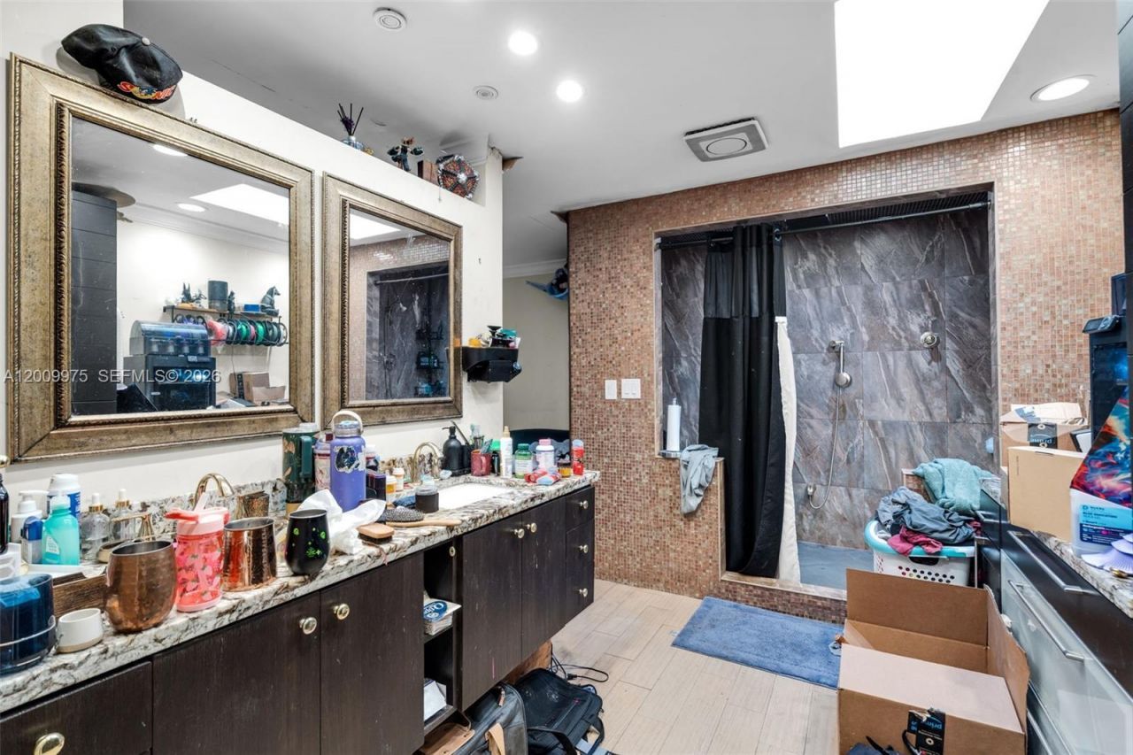 4351 SW 25th St , Fort Lauderdale, FL 33317 Photo