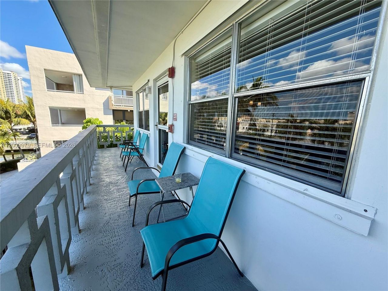 467 Golden Isles Dr , Unit 310, Hallandale Beach, FL 33009 Photo