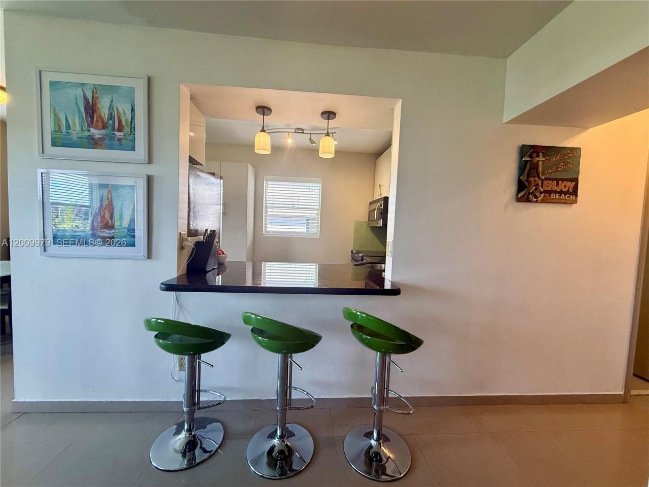 467 Golden Isles Dr , Unit 310, Hallandale Beach, FL 33009 Photo