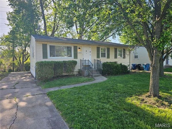 11852 Criterion Avenue , St Louis, MO 63138