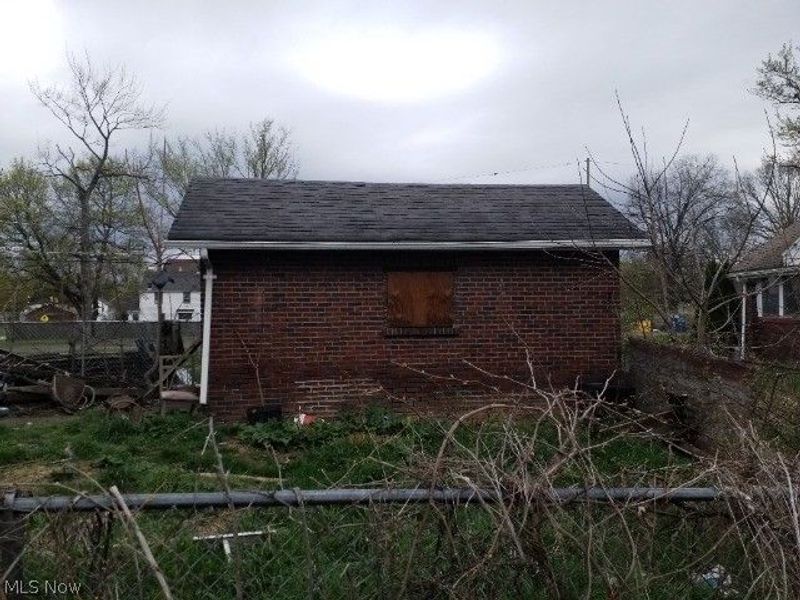 3307 Hillman Street, Youngstown, OH 44507 Photo 12