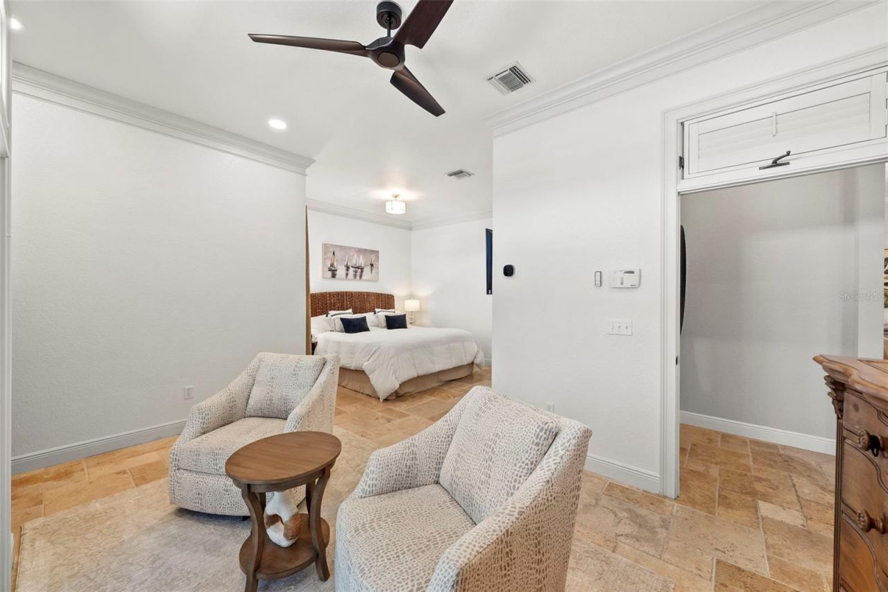 2028 Illinois Avenue Ne, Saint Petersburg, FL 33703 Photo