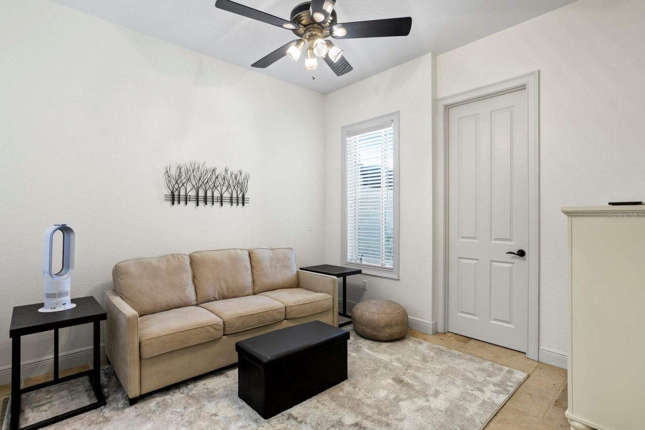 2028 Illinois Avenue Ne, Saint Petersburg, FL 33703 Photo