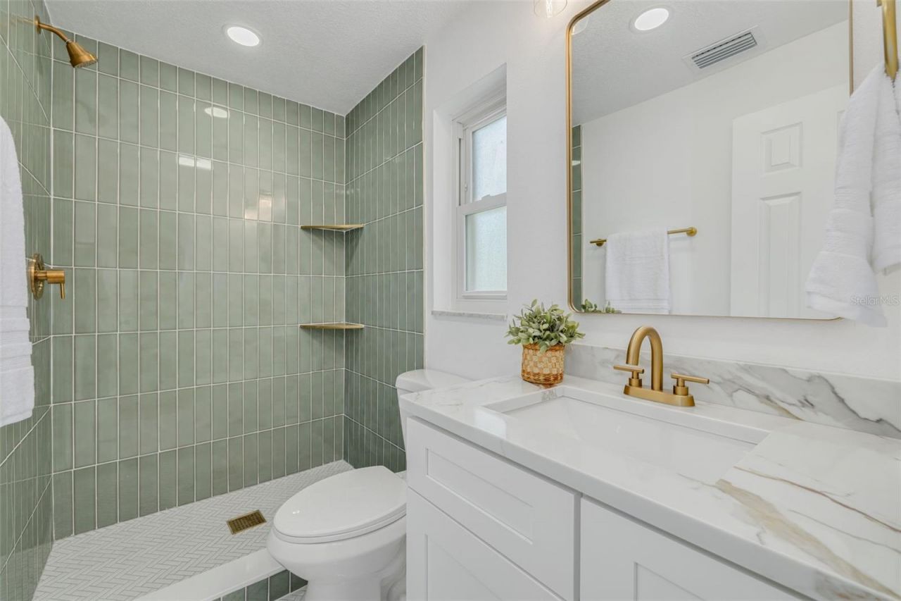 1872 Princeton Drive , Clearwater, FL 33765 Photo