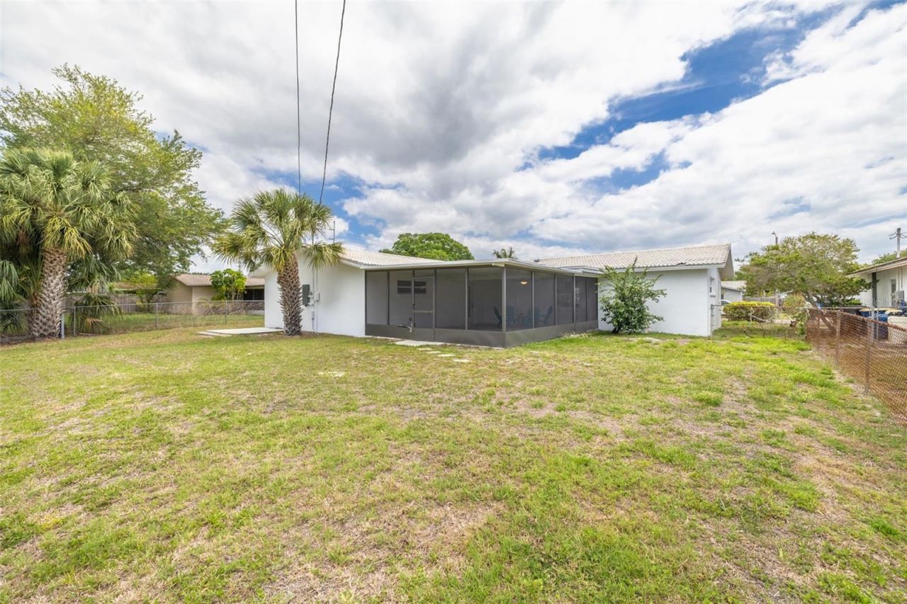 1872 Princeton Drive , Clearwater, FL 33765 Photo